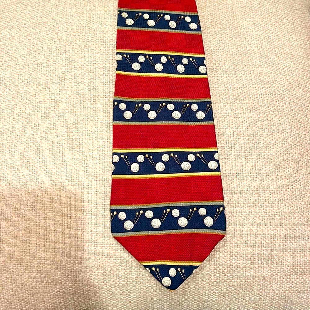 Amherst And Brock Elegant Golf Theme Silk Tie